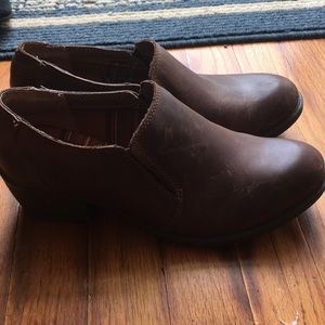 Ankle boots